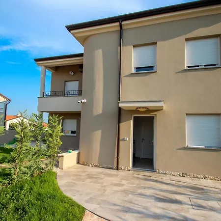Apartment Dino A22