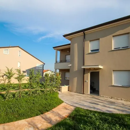 Dino A22 Apartment *